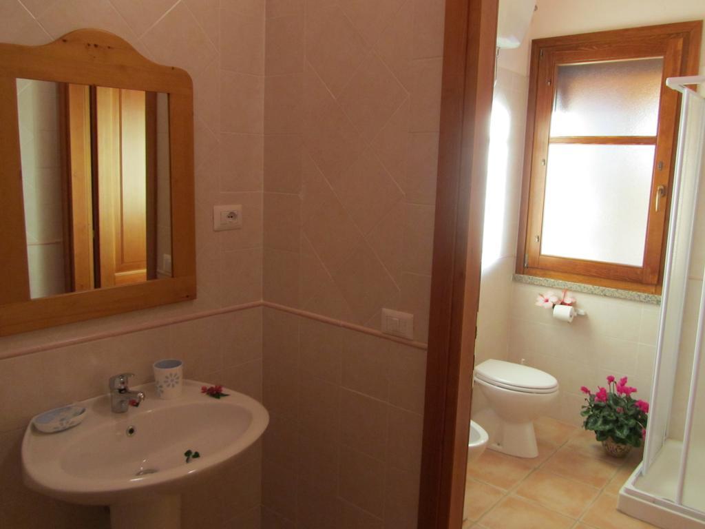 Agriturismo Sa Tiria Теулада Номер фото